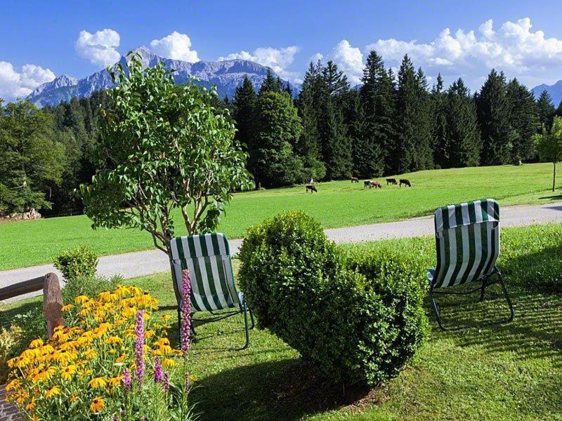 Ferienhaus Lehen เบิร์ชเทสกาเดน ภายนอก รูปภาพ